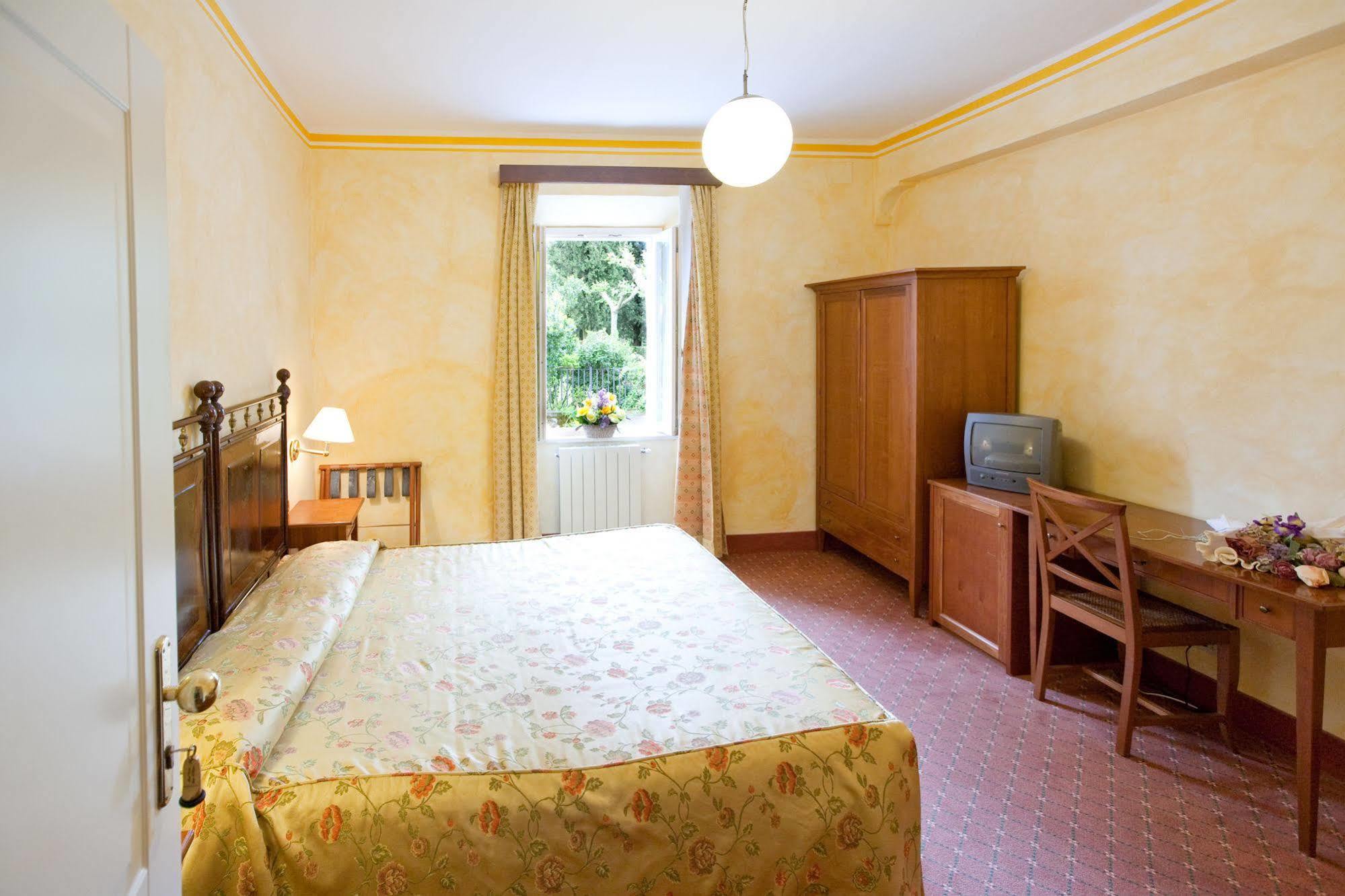 Terme San Filippo & Spa 卡斯蒂戈隆·多尔希亚 外观 照片